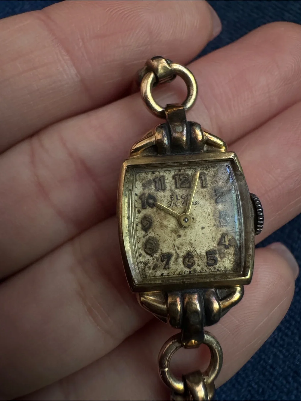 Gold-Tone Ladies Vintage Bracelet Watch
